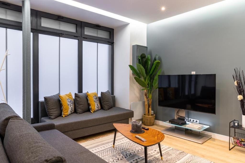 Hsh Batignolles Sauffroy Charming Apartment 8P París Exterior foto